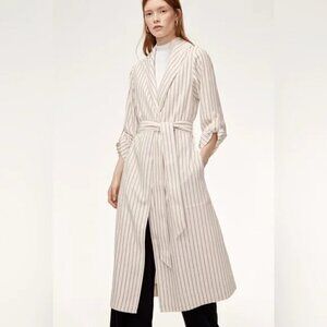 Aritzia Babaton Kahlo Robe Jacket